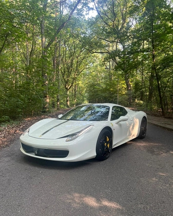 Ferrari 458 Italia cena 899000 przebieg: 64000, rok produkcji 2014 z Warszawa małe 137